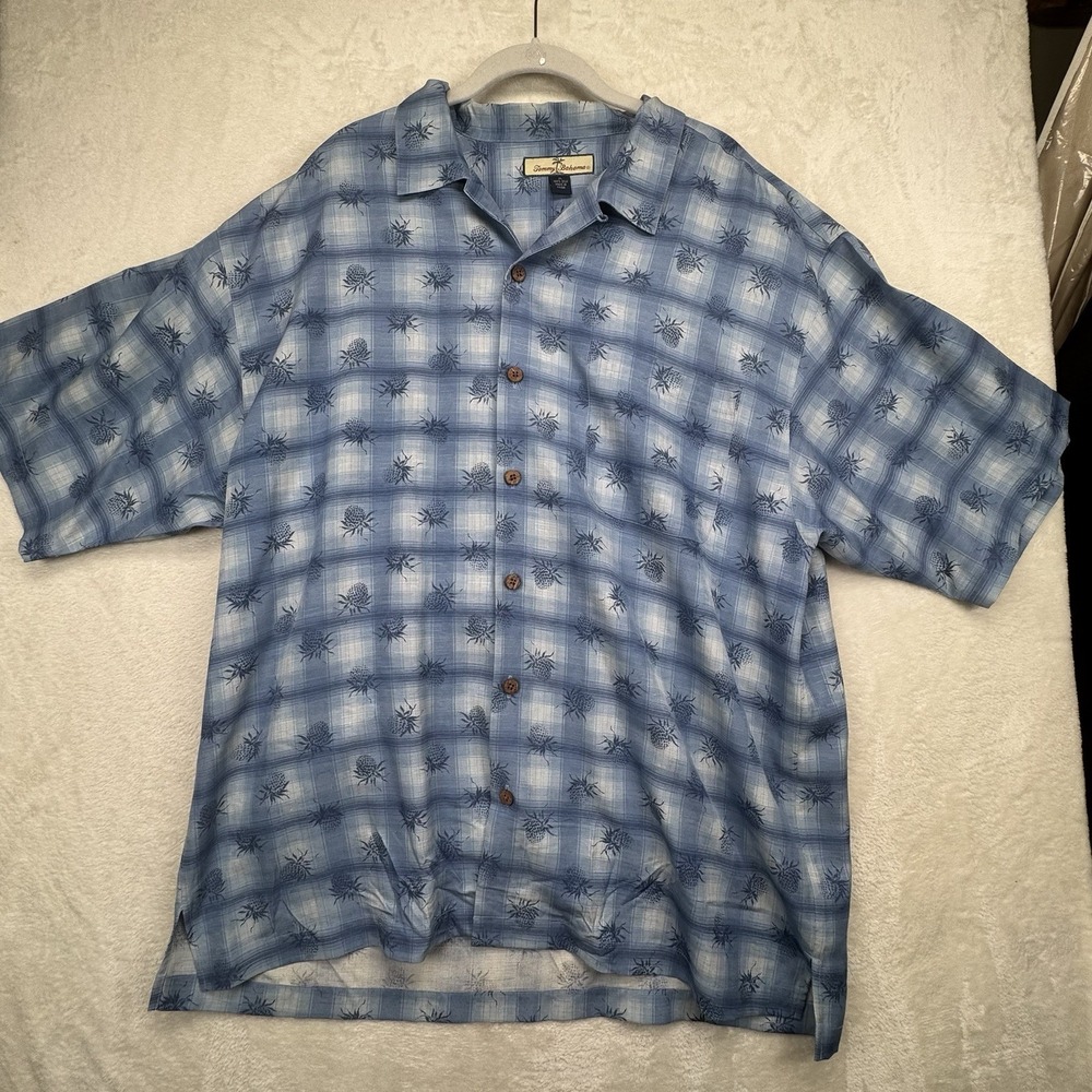 Tommy Bahama Silk‎ Camp Shirt Men's XL Blue Pineapple Hawaiian Resort Casual